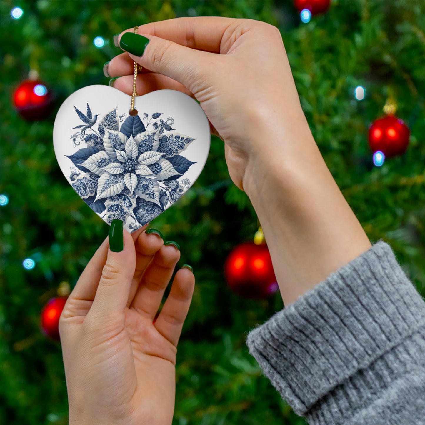 Blue White Style1 Chinoiserie Chique Ceramic Ornament, 2 shapes available