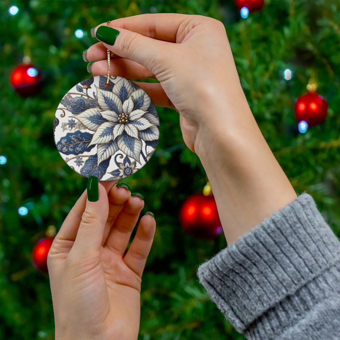 Blue White Gold Style3 Chinoiserie Chique Ceramic Ornament, 2 shapes available